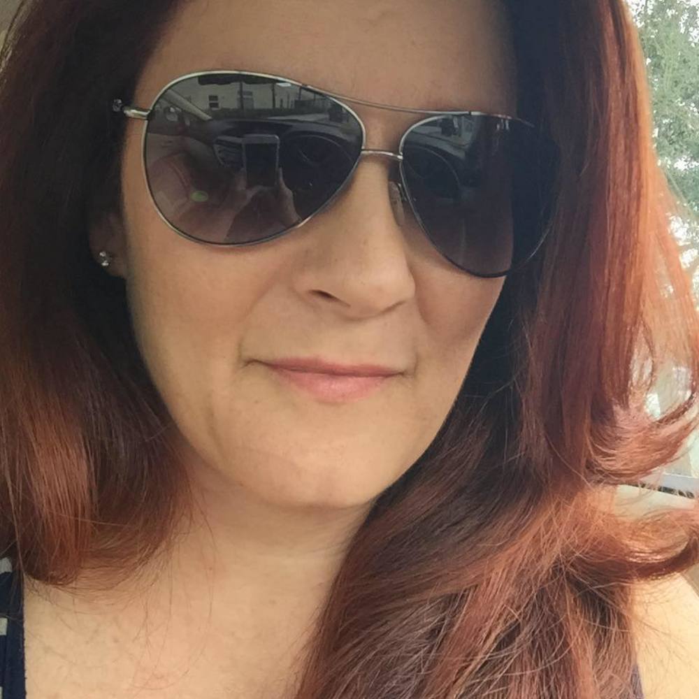 Meet your Posher, Crystal